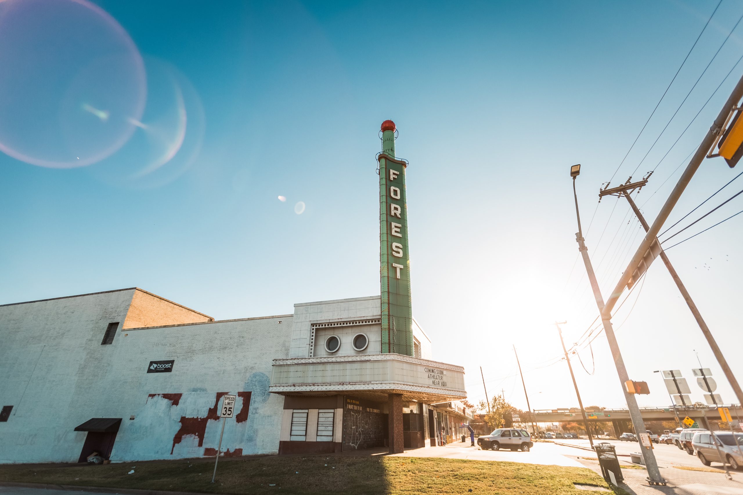 South Dallas Welcomes Shipley Do-Nuts and Starbucks